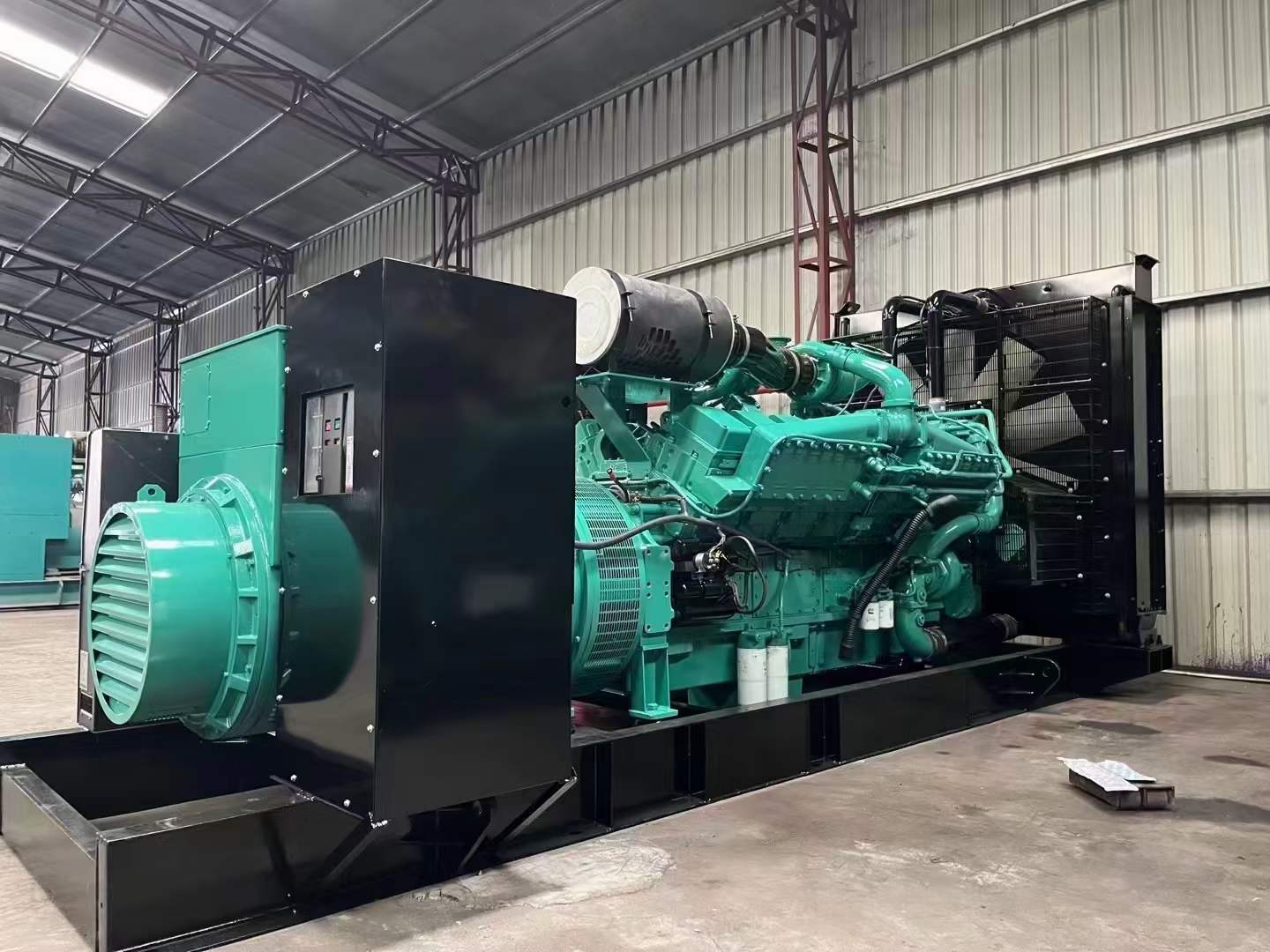 彬县如何降低 800kW 柴油发电机输出电流的波动？